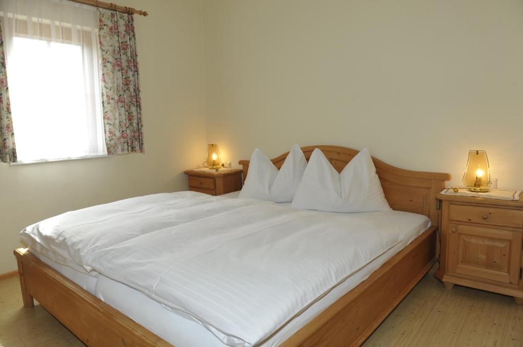 Gut Neusess Villa Mauterndorf  Ruang foto
